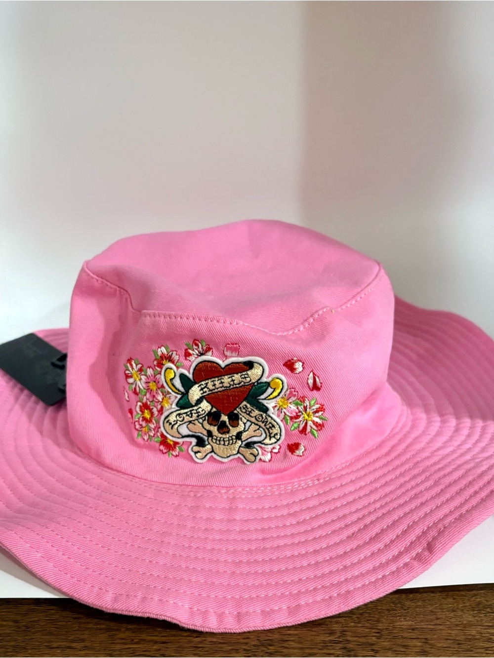 NWT Y2K Ed Hardy pink wide-brim bucket hat